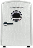 Frigidaire 9 can/6l mini personal fridge cooler Crocodile Finish door-W: 7.08" x L: 11.81" X H: 10.04 (Black)